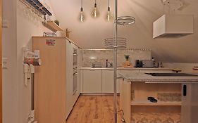 Design-Penthouse I 90Qm I Europapark 20 Min I Boxspring I Nespresso I Parking
